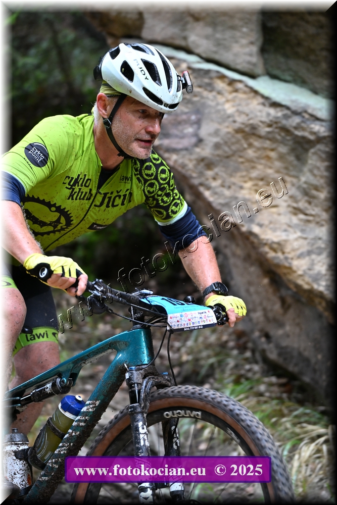 Náhled obrázku: 2025-1879-Sudety-192.JPG