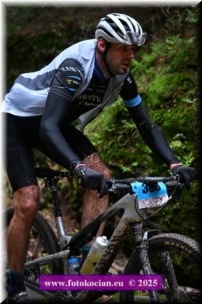 Náhled obrázku: 2025-1971-Sudety-389.JPG