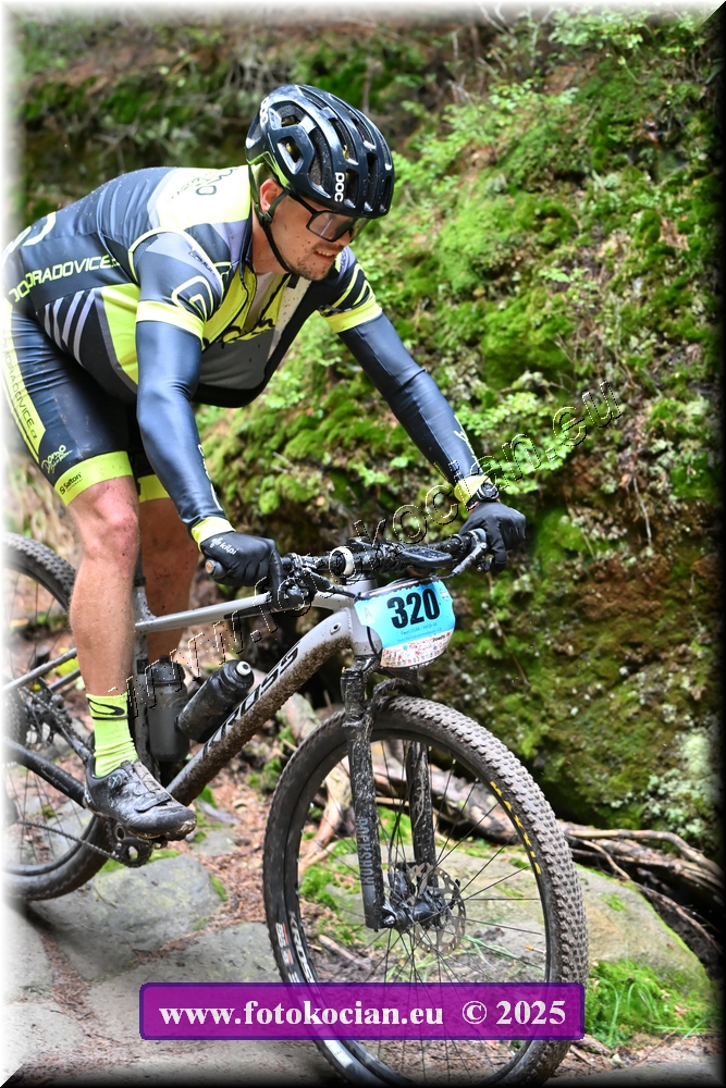 Náhled obrázku: 2025-1981-Sudety-320.JPG