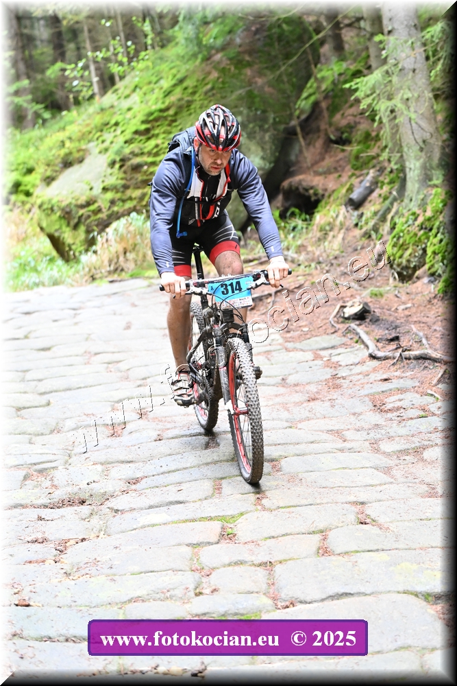 Náhled obrázku: 2025-1986-Sudety-314.JPG