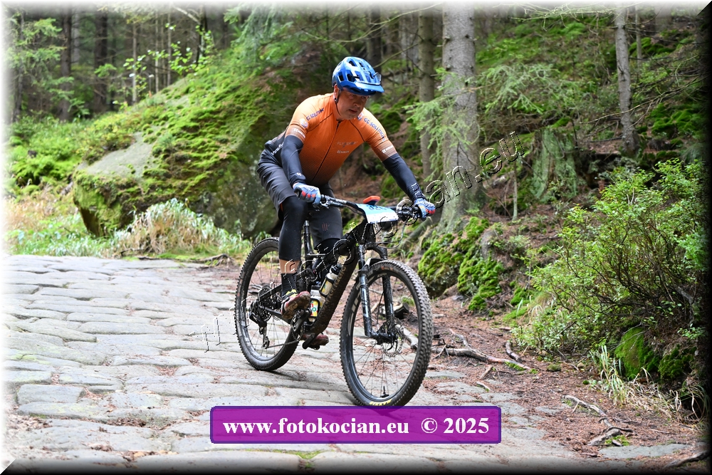 Náhled obrázku: 2025-2068-Sudety-325.JPG