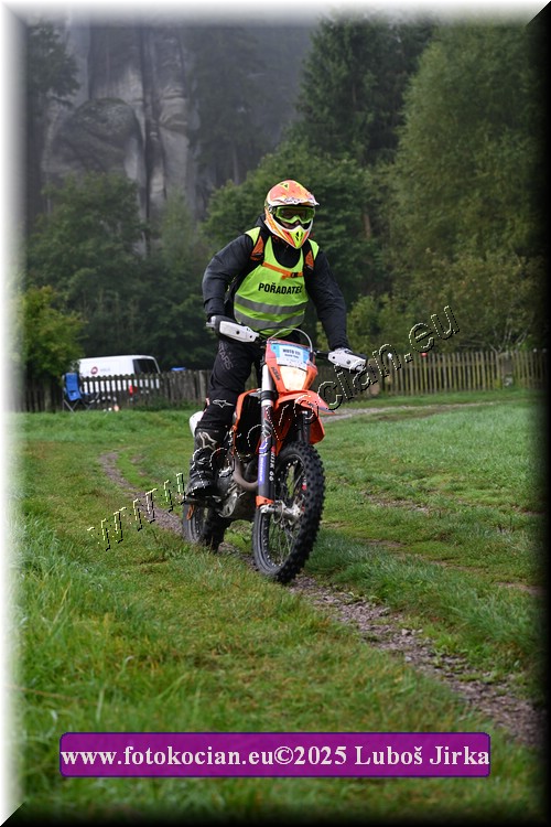 Náhled obrázku: 2025-5103-Sudety-motorka.JPG