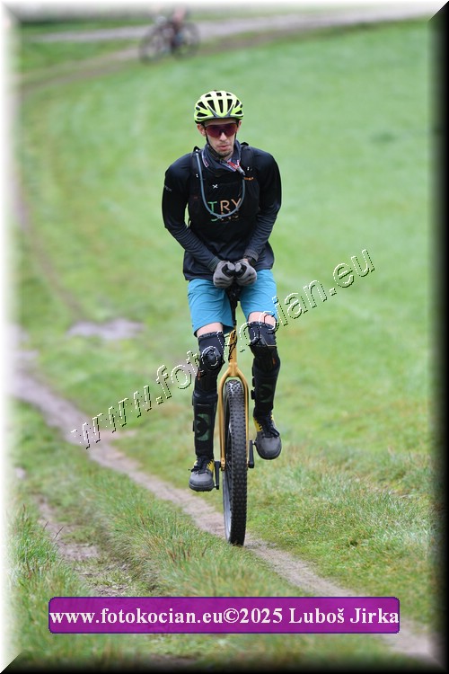 Náhled obrázku: 2025-5744-Sudety-jednokolka.JPG