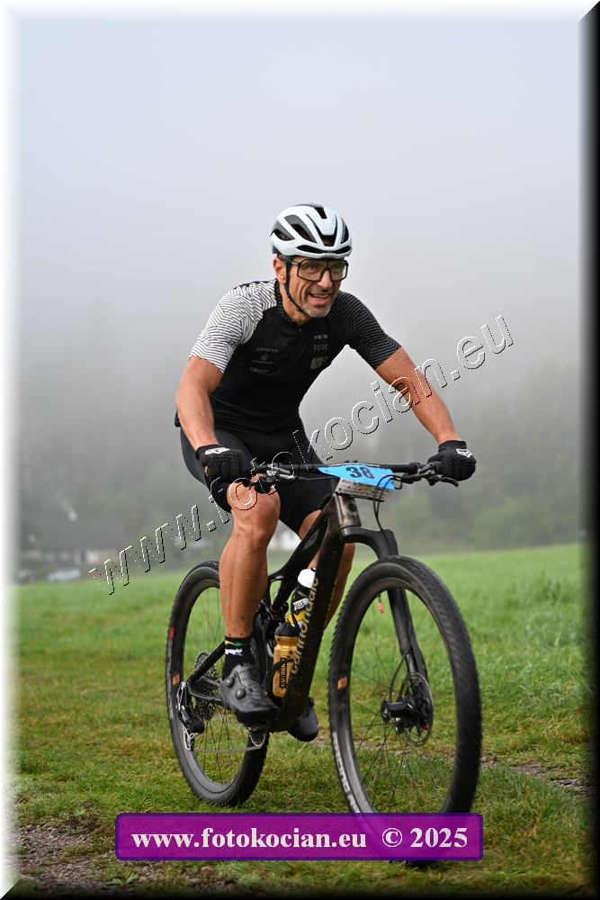 Náhled obrázku: 2025-1174-Sudety-38.JPG