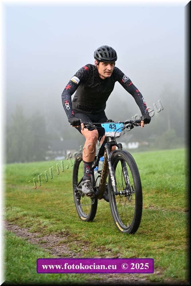 Náhled obrázku: 2025-1192-Sudety-43.JPG