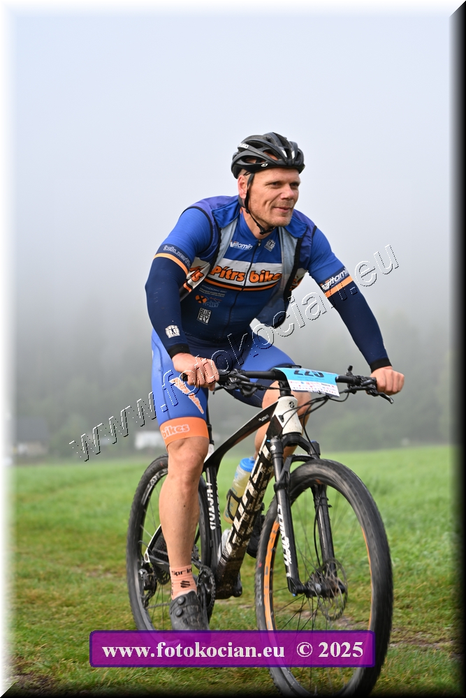 Náhled obrázku: 2025-1204-Sudety-225.JPG