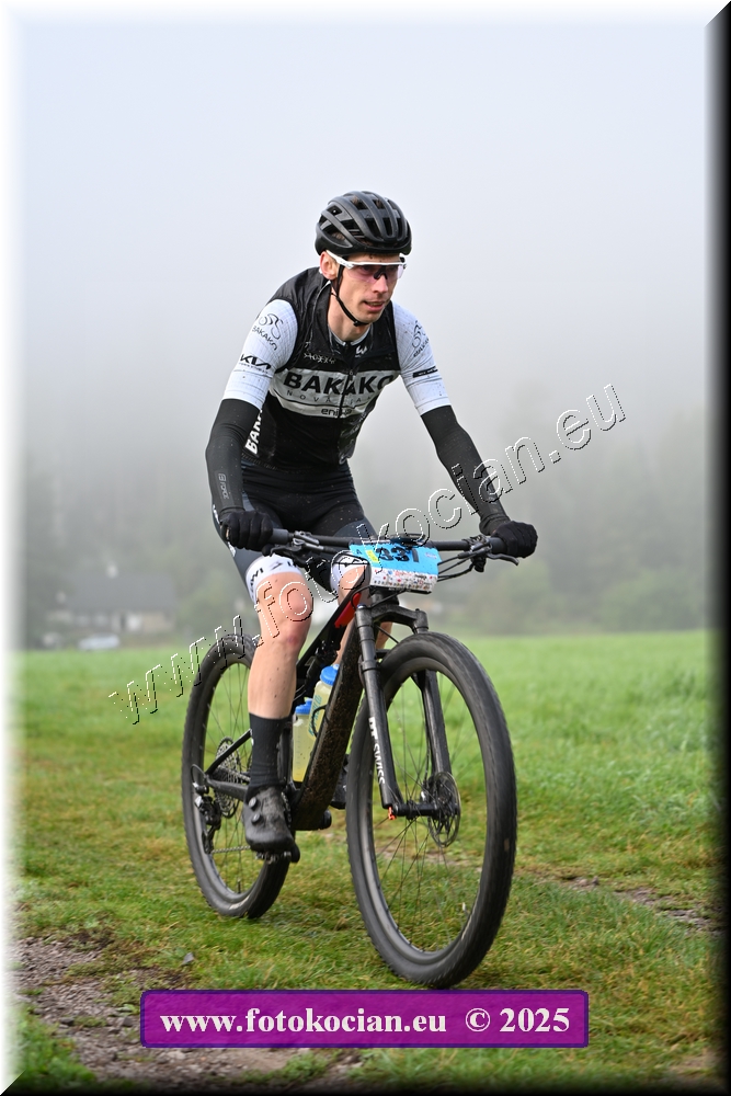 Náhled obrázku: 2025-1218-Sudety-337.JPG