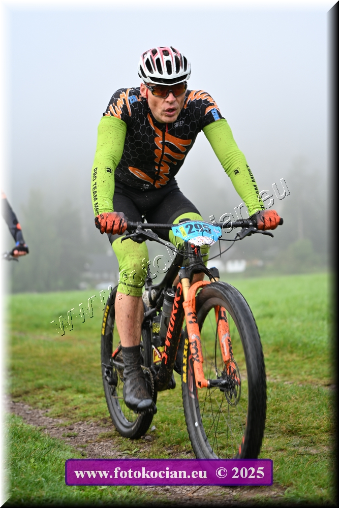 Náhled obrázku: 2025-1258-Sudety-295.JPG