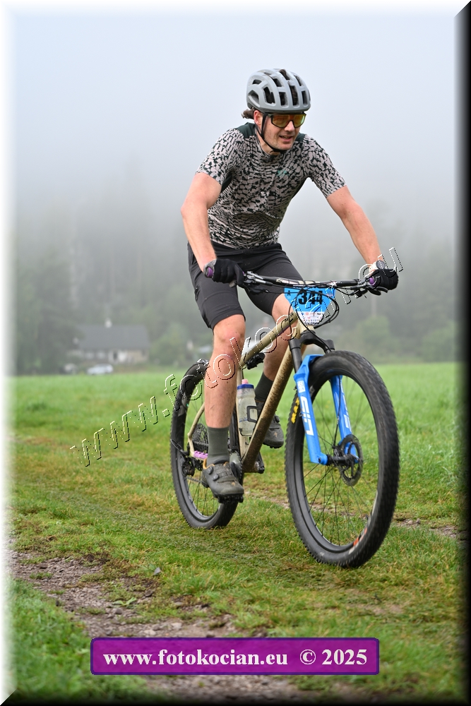 Náhled obrázku: 2025-1319-Sudety-344.JPG