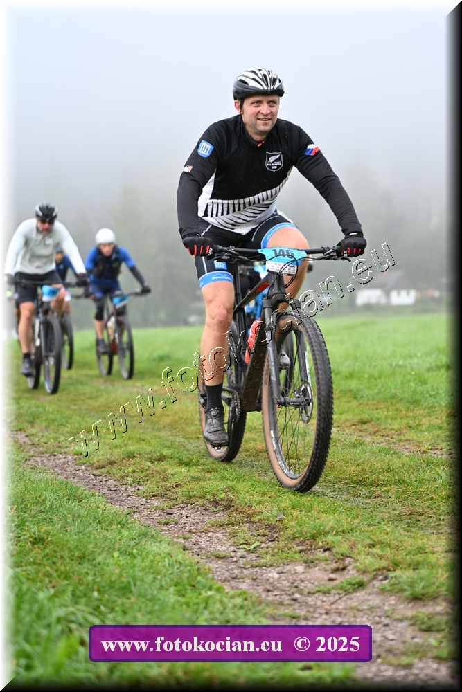 Náhled obrázku: 2025-1377-Sudety-146.JPG