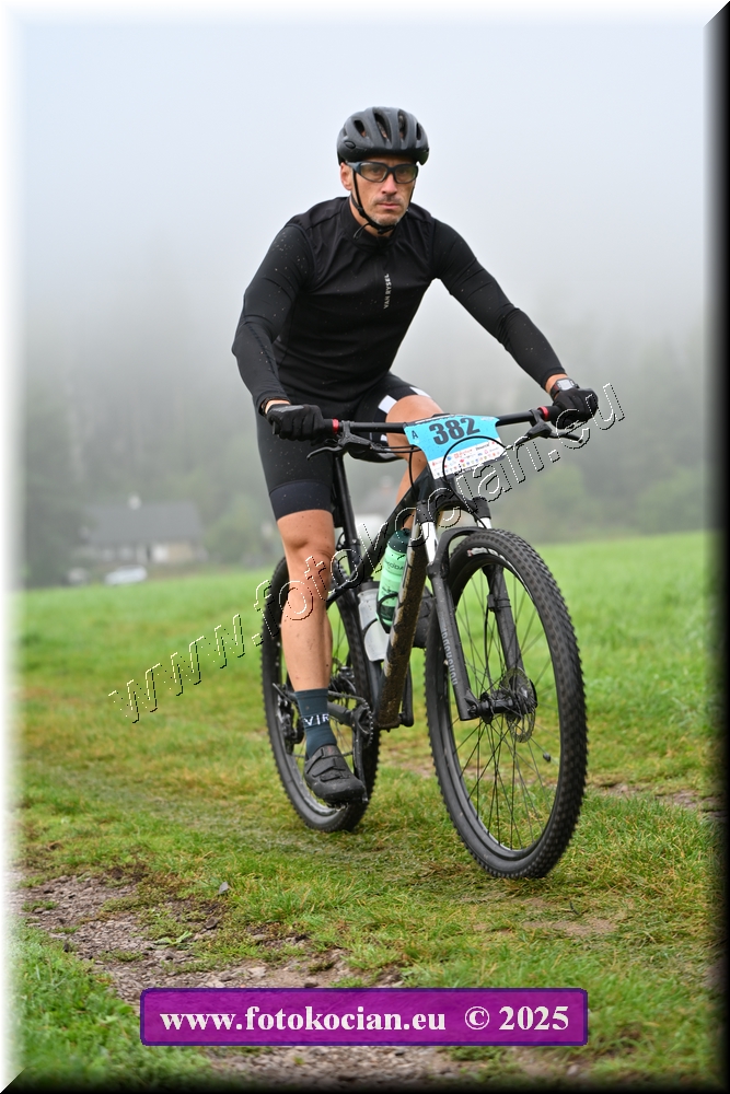 Náhled obrázku: 2025-1388-Sudety-382.JPG