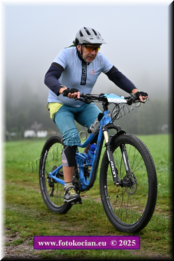 Náhled obrázku: 2025-1516-Sudety-333.JPG