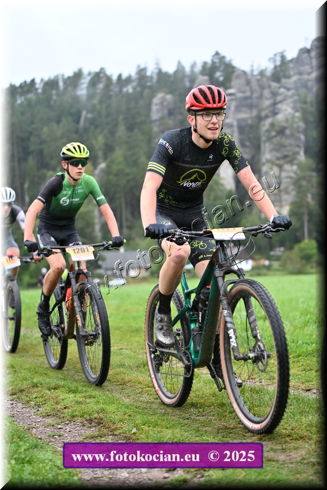 Náhled obrázku: 2025-1526-Sudety-0.JPG