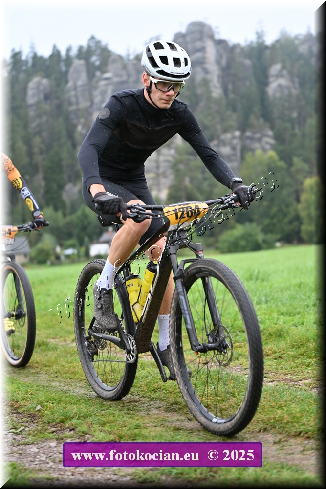 Náhled obrázku: 2025-1558-Sudety-1204.JPG