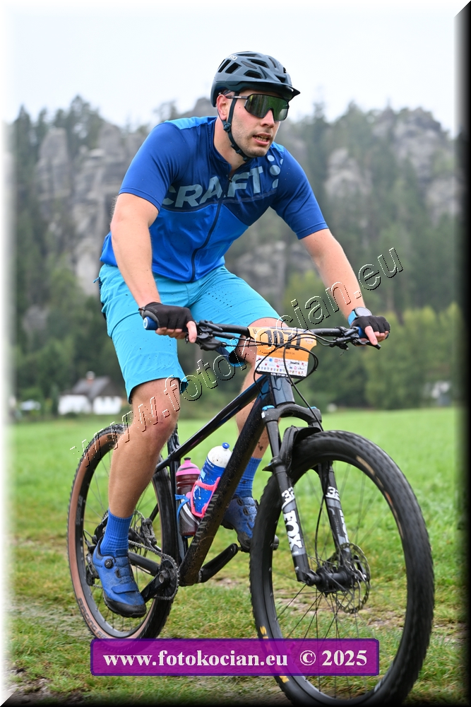 Náhled obrázku: 2025-1589-Sudety-1077.JPG