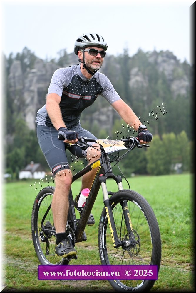 Náhled obrázku: 2025-1602-Sudety-1106.JPG