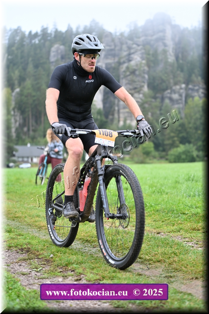 Náhled obrázku: 2025-1622-Sudety-1108.JPG