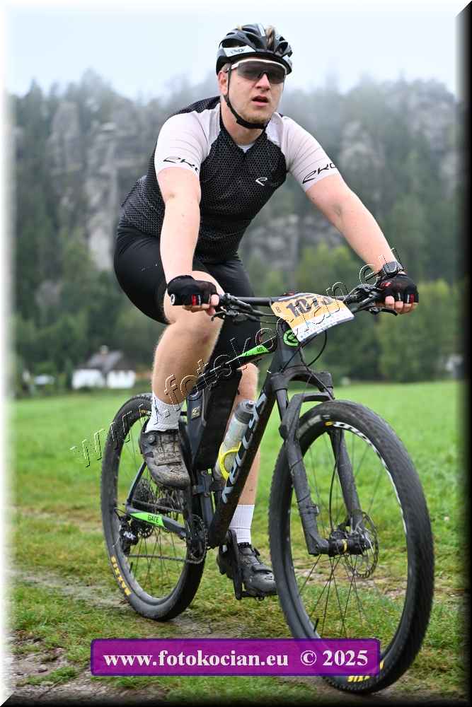 Náhled obrázku: 2025-1623-Sudety-1073.JPG