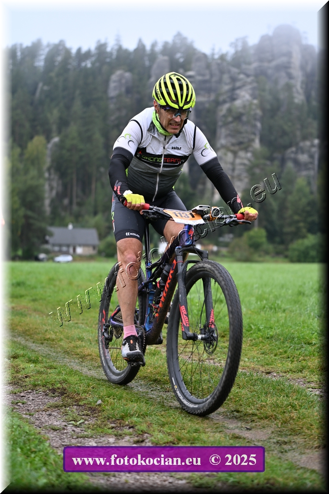 Náhled obrázku: 2025-1632-Sudety-1131.JPG