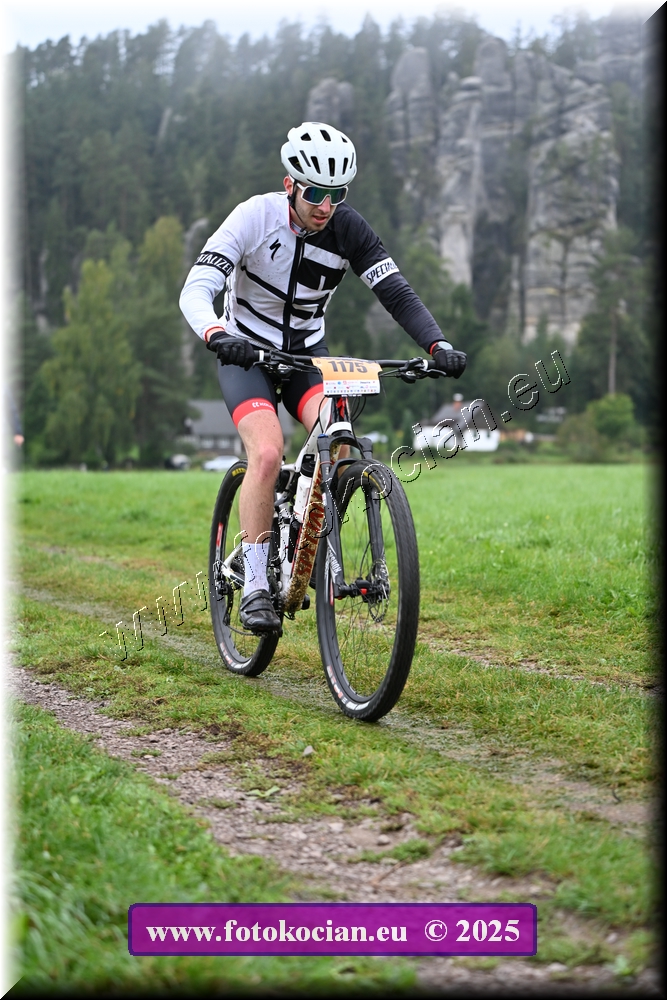 Náhled obrázku: 2025-1649-Sudety-1175.JPG