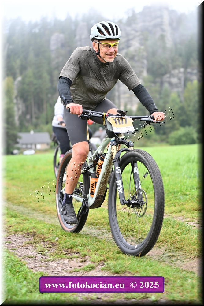 Náhled obrázku: 2025-1696-Sudety-1177.JPG