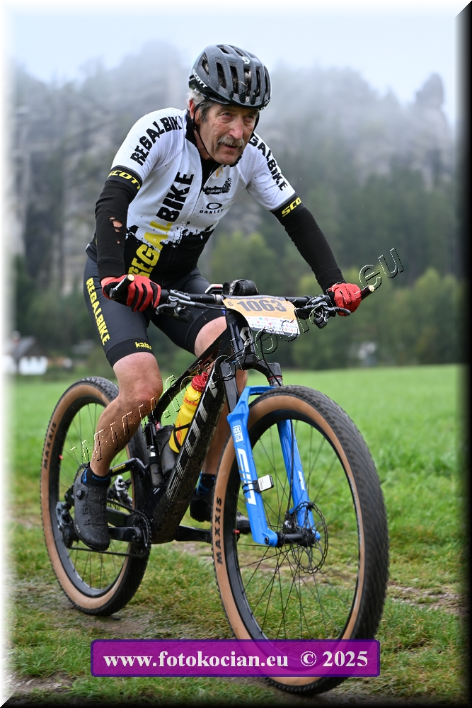 Náhled obrázku: 2025-1705-Sudety-1063.JPG