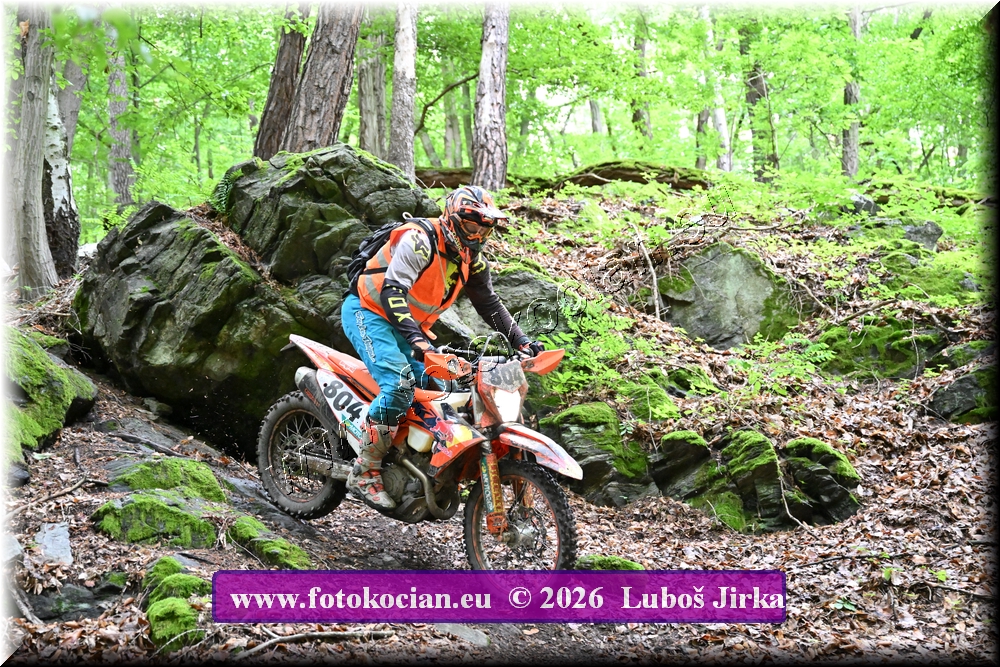 Náhled obrázku: 2026-3205-Sazava-motorka.JPG