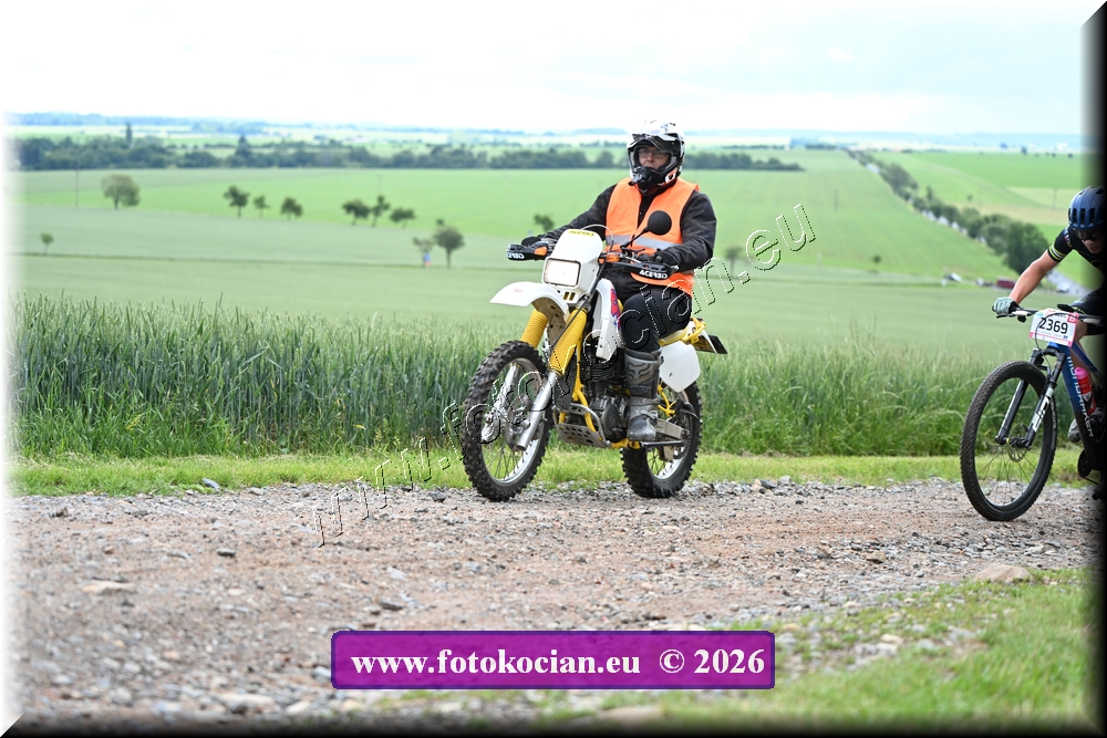 Náhled obrázku: 2026-1566-Sazava-motorka.JPG
