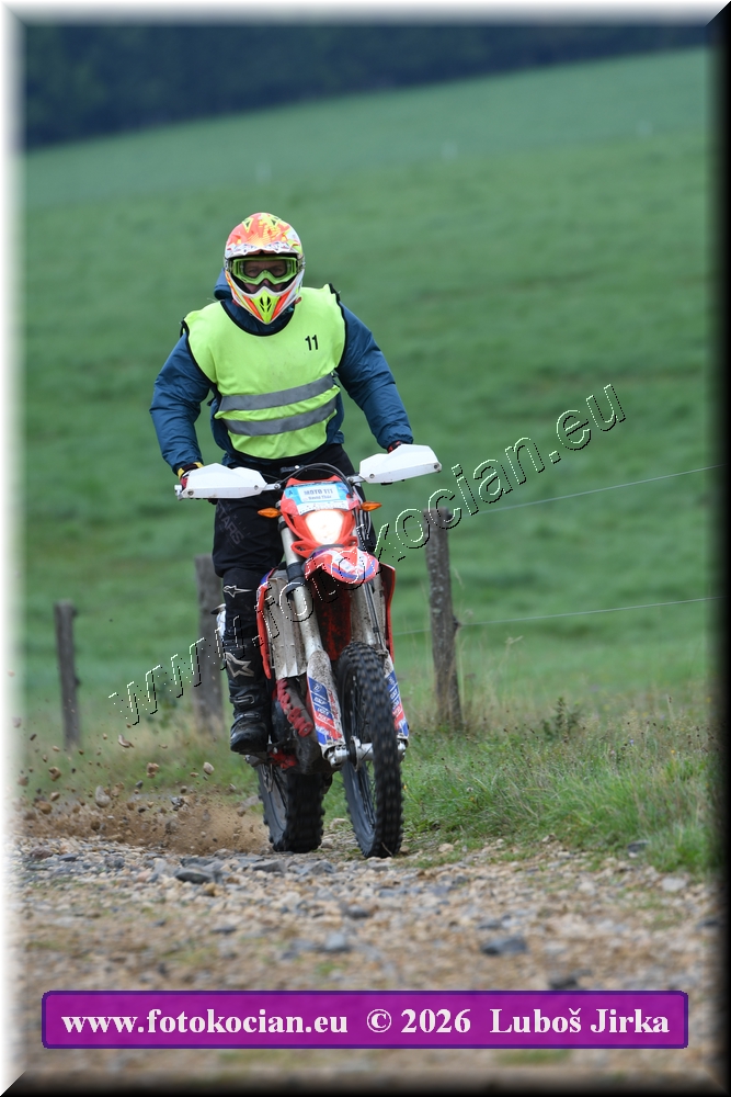 Náhled obrázku: 2026-5001-Sudety-motorka.JPG